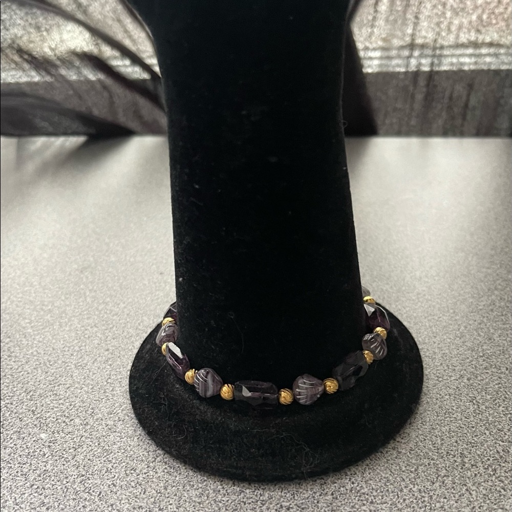 Vintage Purple & Gold Toned Beaded Bracelet